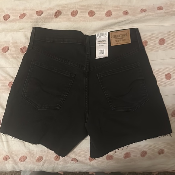 NWT jean shorts signature gold - Picture 5 of 7